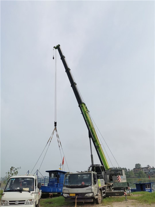 金城江区桥梁建设吊装案例